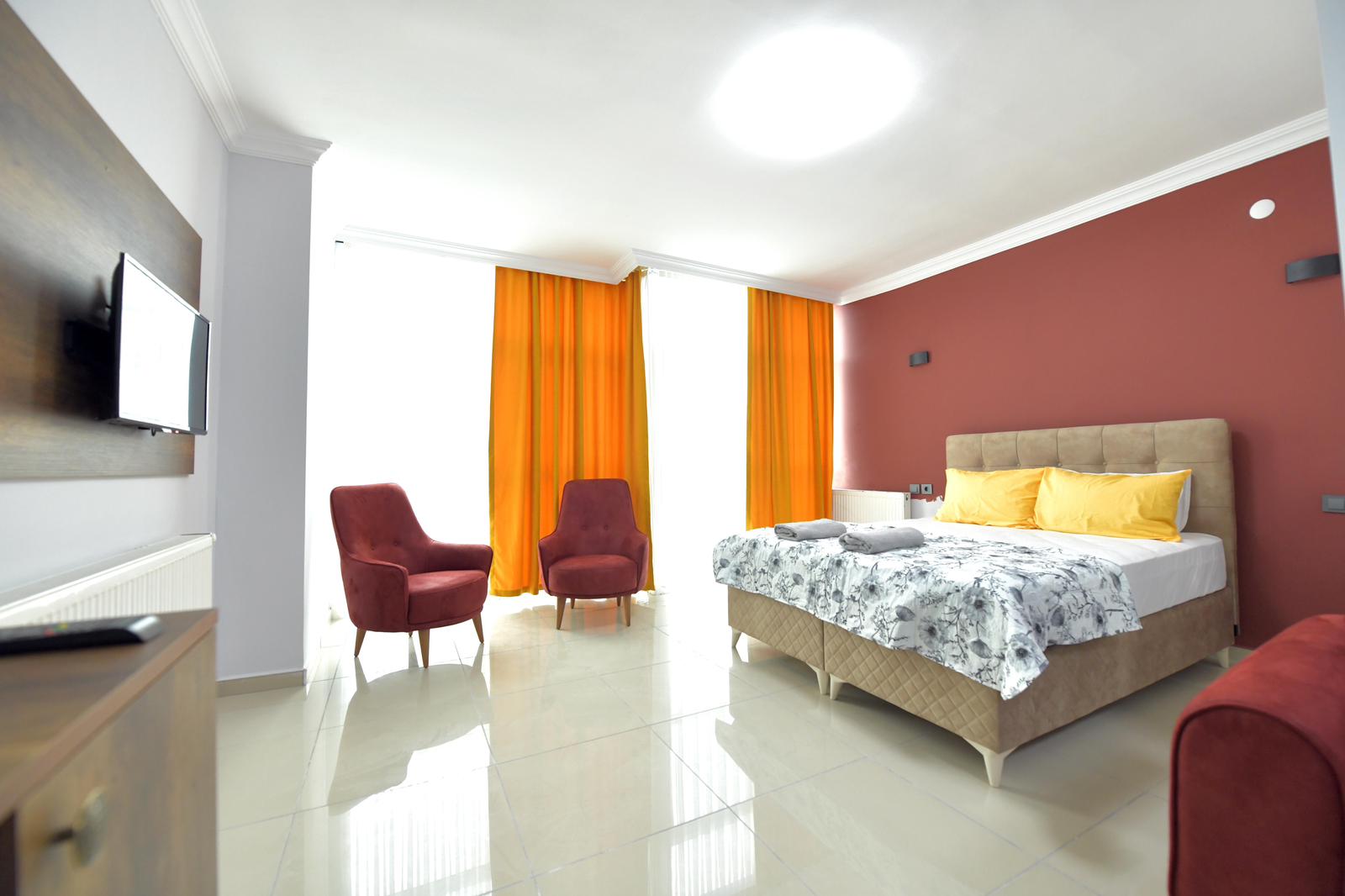 Yakamoz Suit Bina Giriş